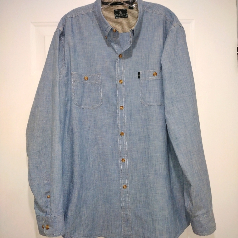 G.H. Bass & Co Men's Denim Shirt Size XL